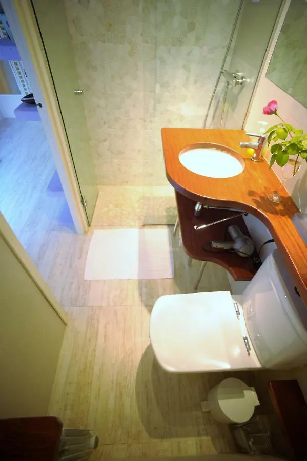 Beach And Garden Sitges Apartment